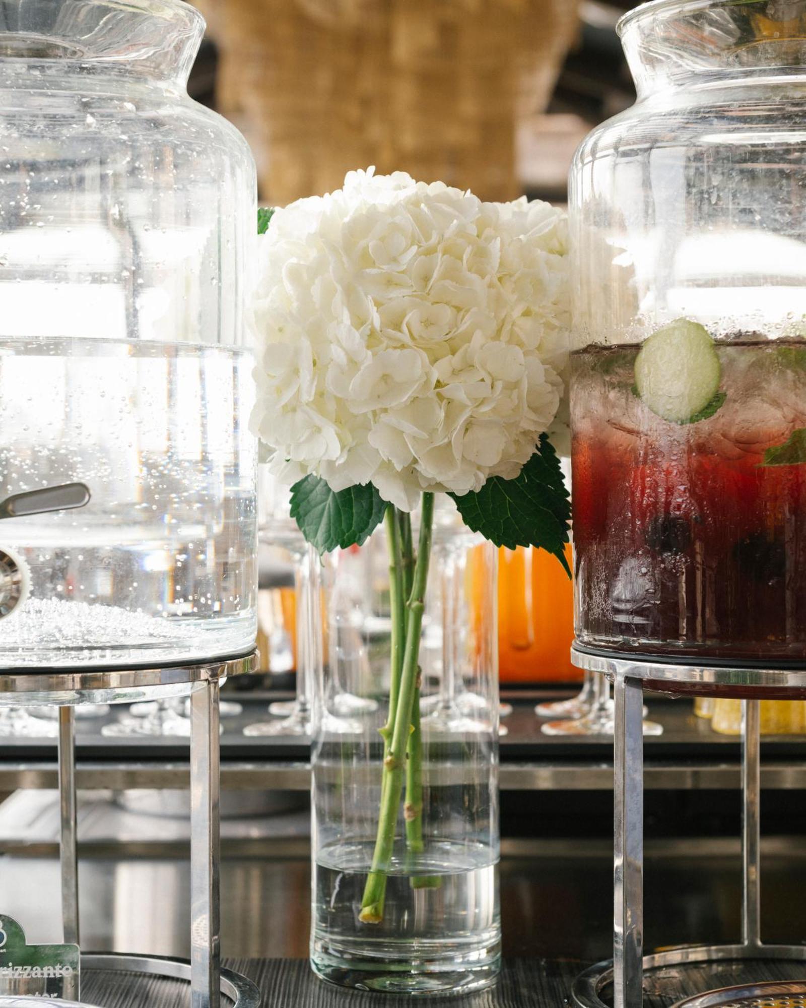 Hotel The Britannique Naples, Curio Collection By Hilton 5*
